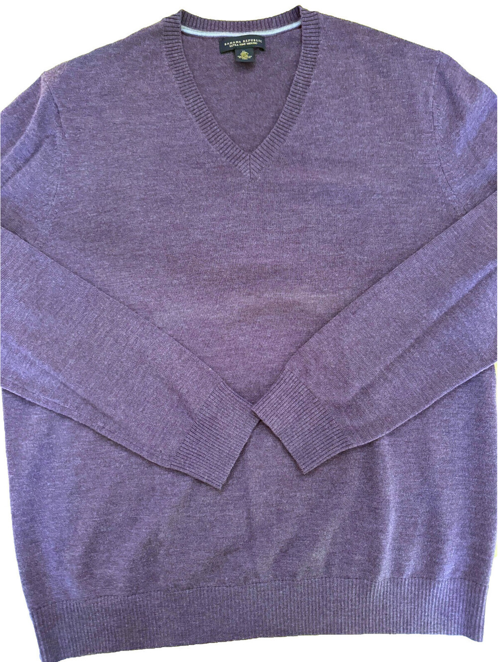 Banana Republic Men's V-Neck Extra Fine Merino Wool Sweater XL Purple
